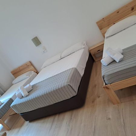 מדריד Hostal Andrea Sol מראה חיצוני תמונה