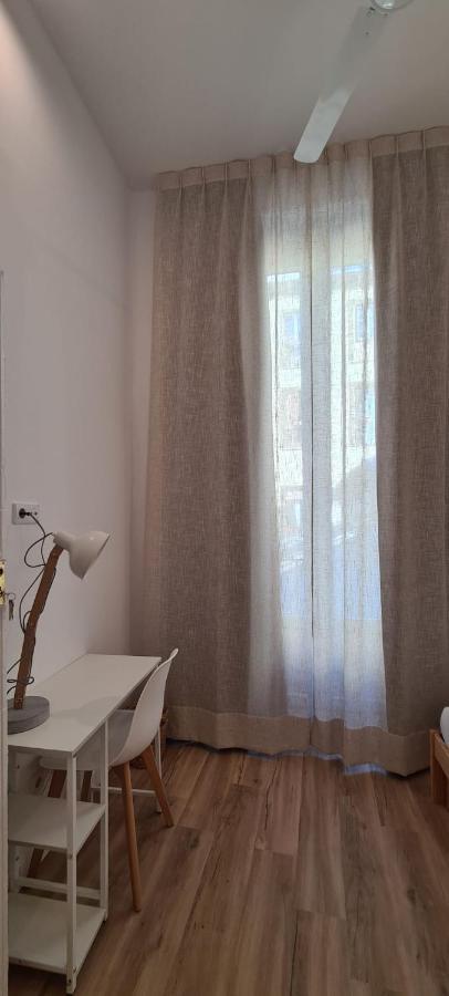 מדריד Hostal Andrea Sol מראה חיצוני תמונה