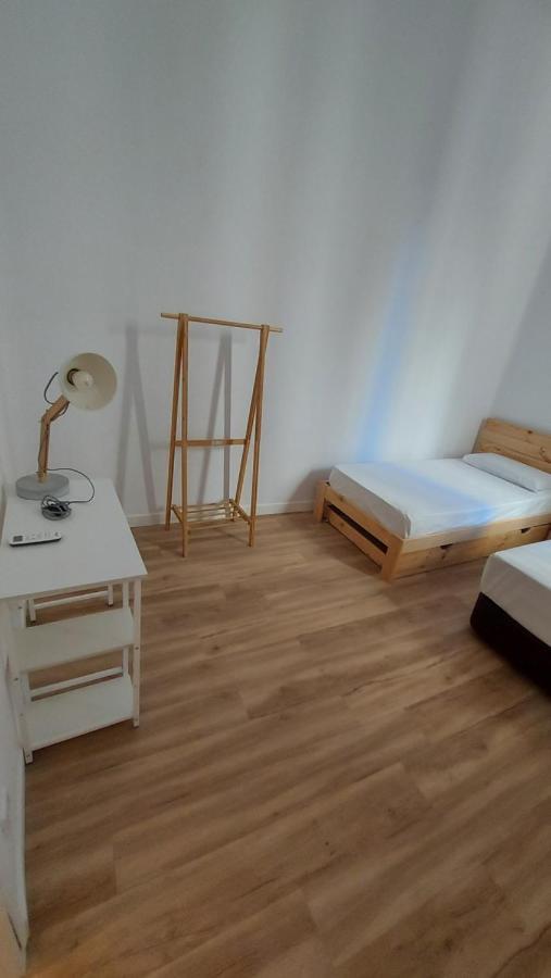 מדריד Hostal Andrea Sol מראה חיצוני תמונה