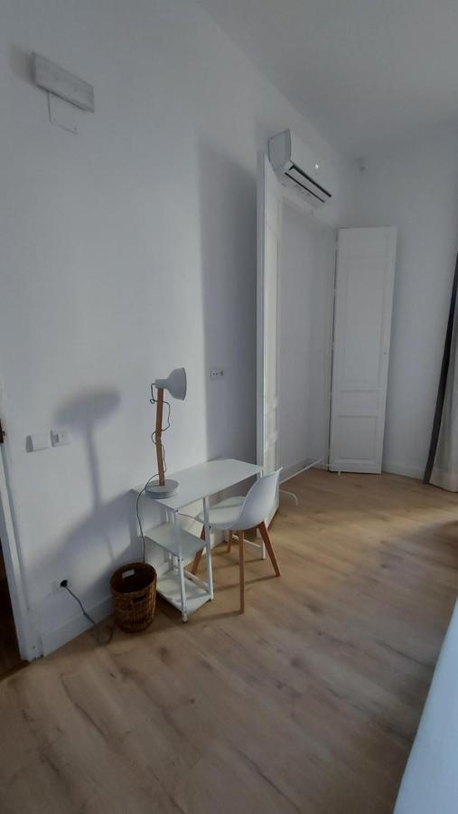 מדריד Hostal Andrea Sol מראה חיצוני תמונה