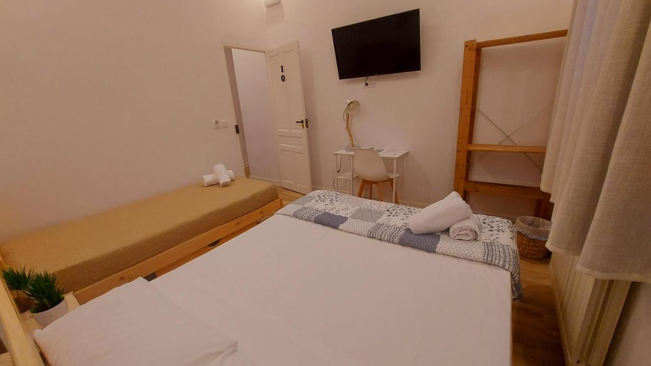 מדריד Hostal Andrea Sol מראה חיצוני תמונה