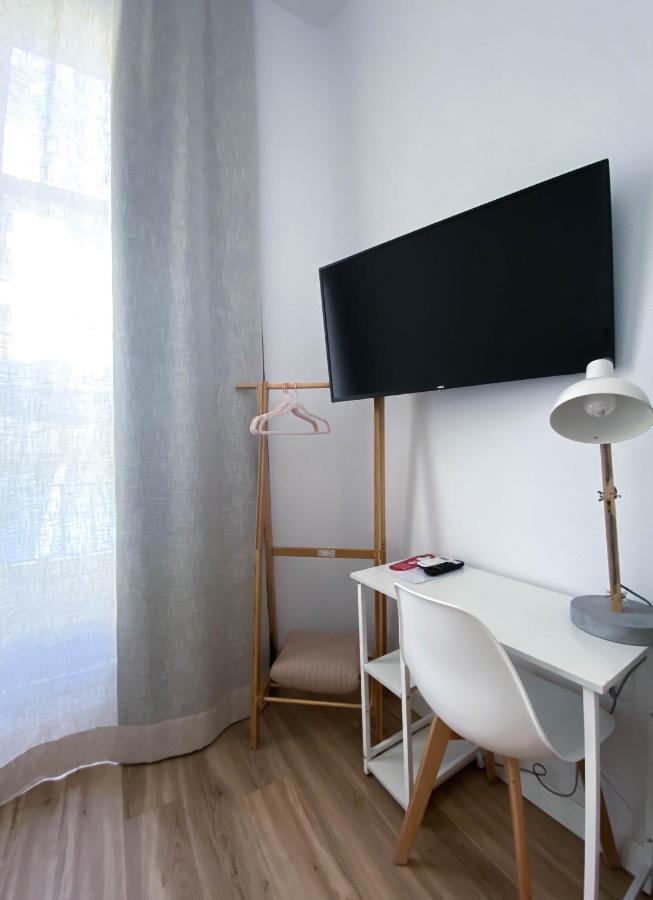 מדריד Hostal Andrea Sol מראה חיצוני תמונה