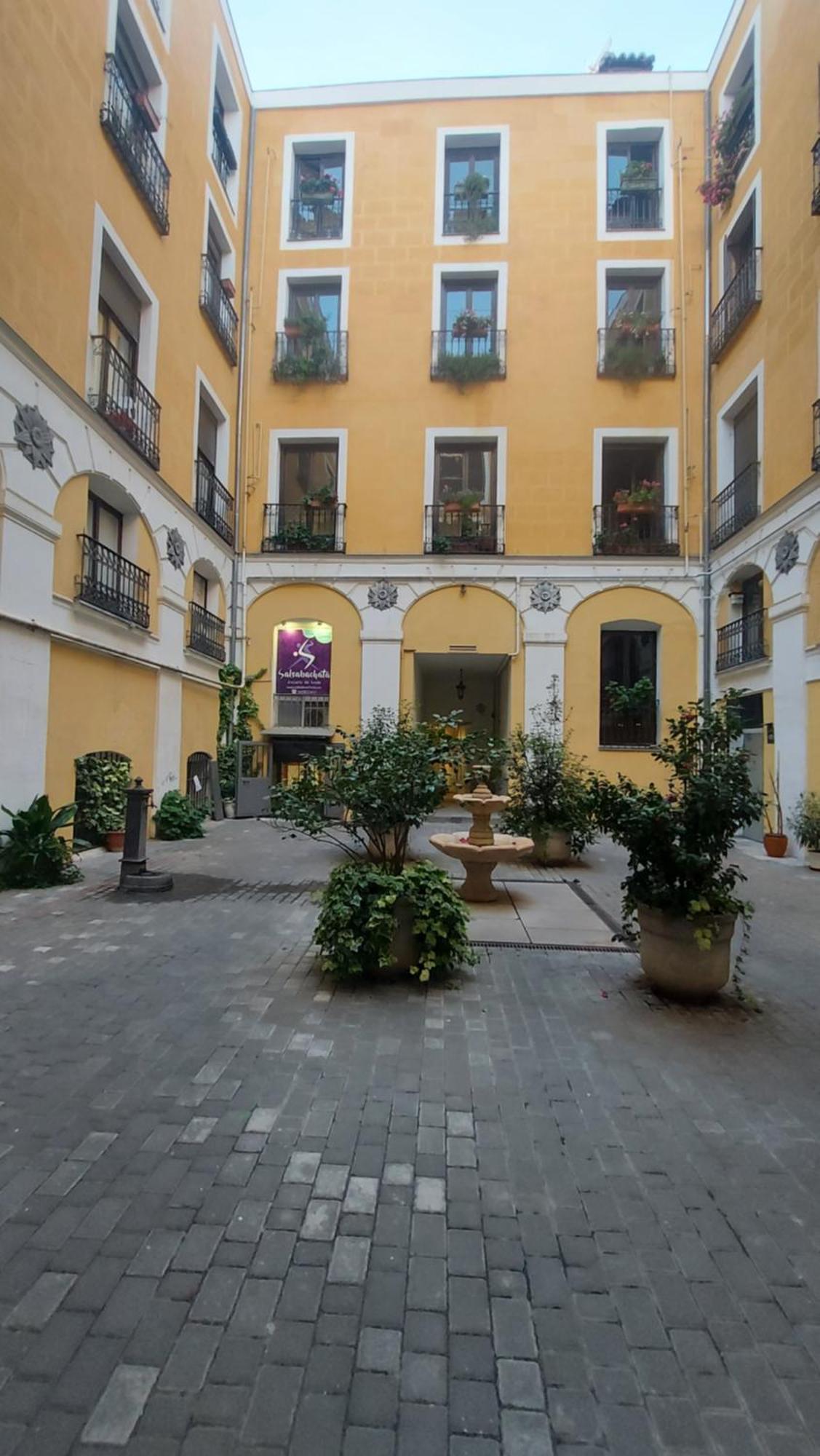 מדריד Hostal Andrea Sol מראה חיצוני תמונה