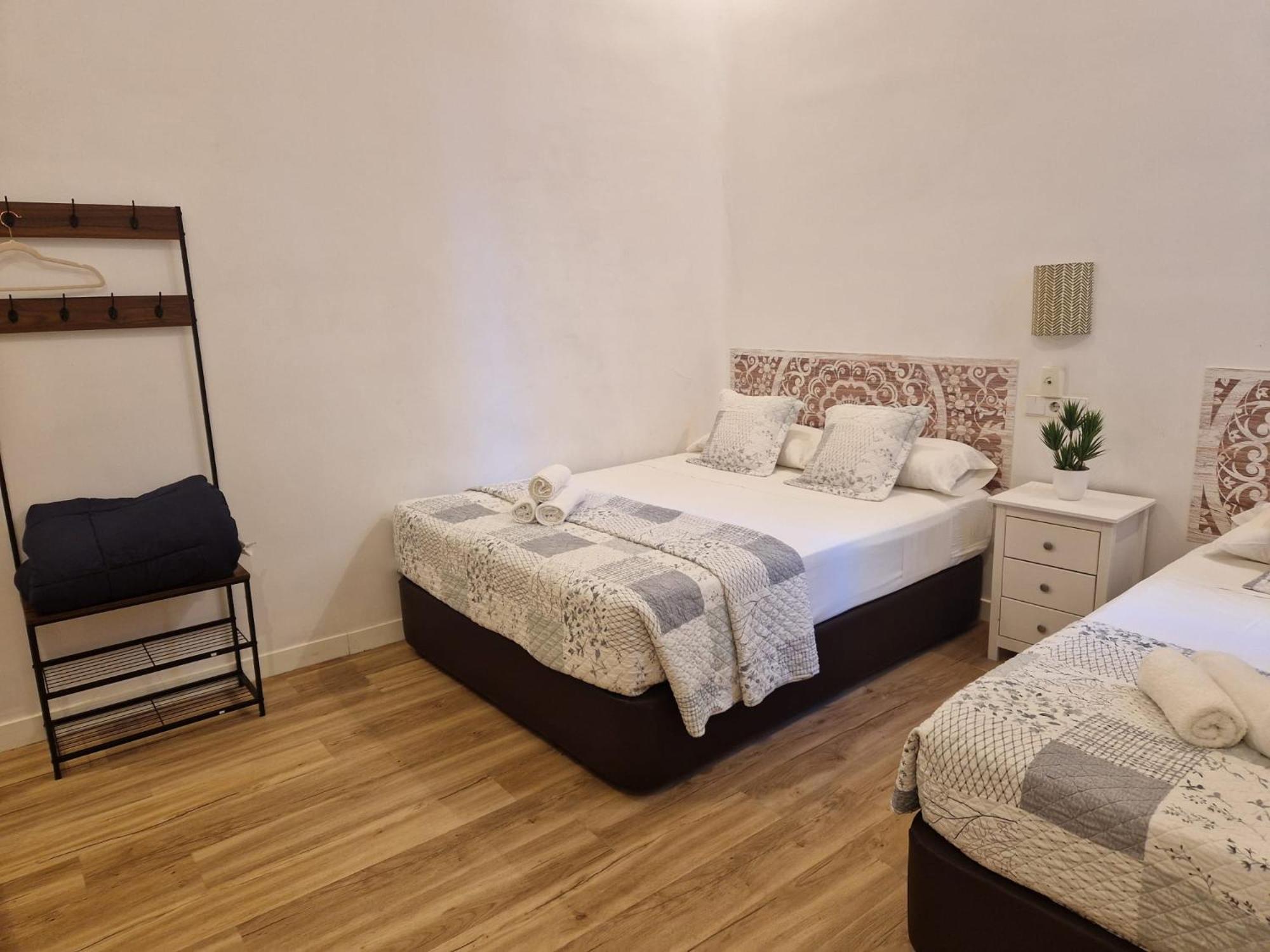 מדריד Hostal Andrea Sol מראה חיצוני תמונה